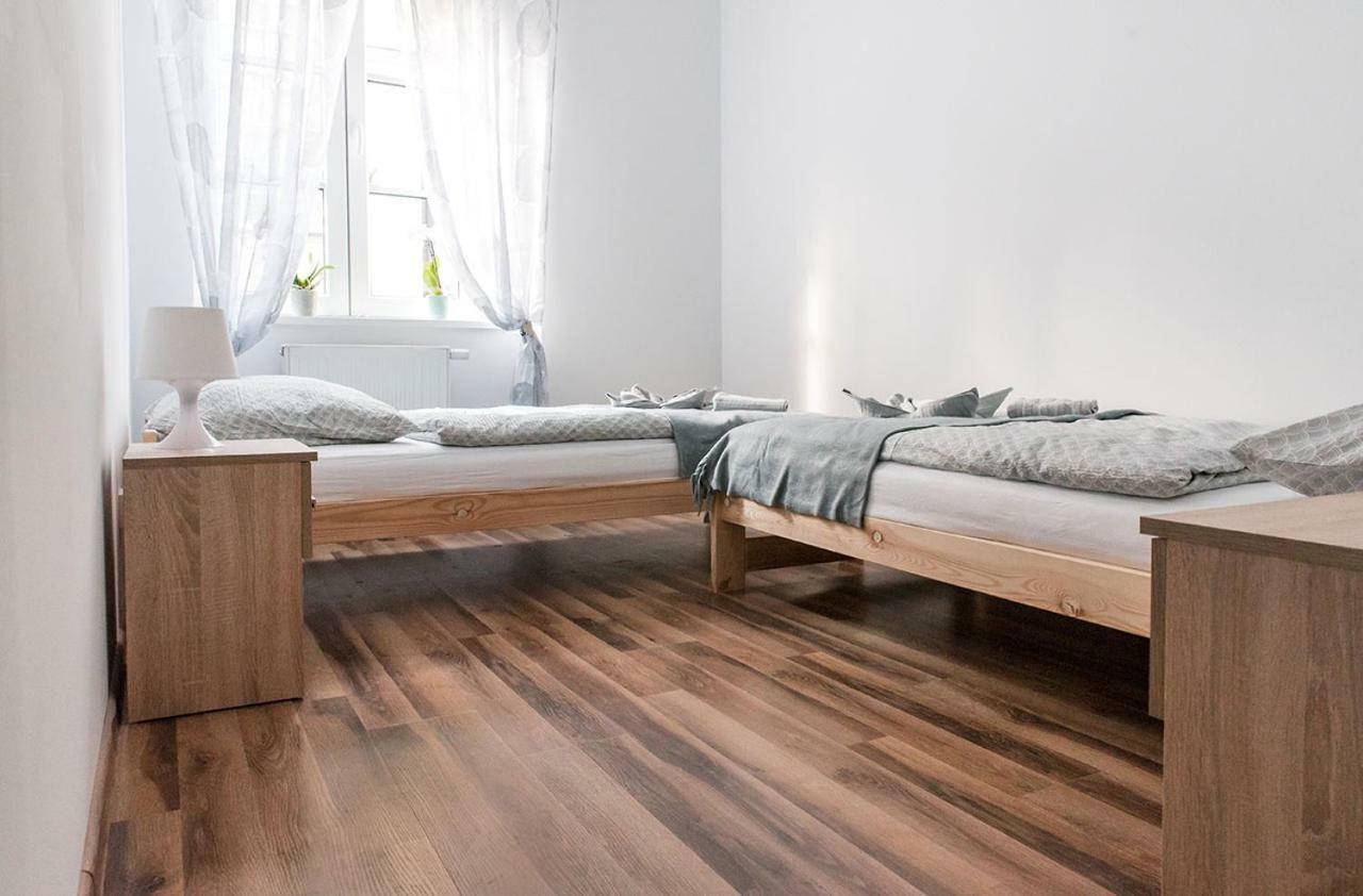クウォツコApartament Na Wyspie Piasekアパートメント エクステリア 写真