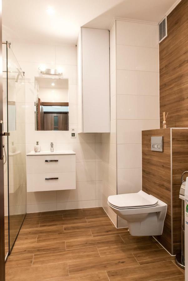 クウォツコApartament Na Wyspie Piasekアパートメント エクステリア 写真