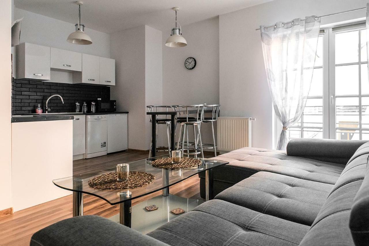 クウォツコApartament Na Wyspie Piasekアパートメント エクステリア 写真